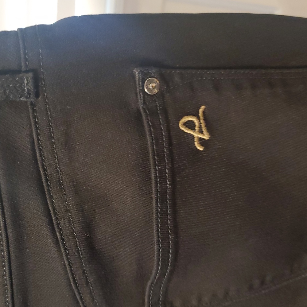 DL1961 Jeans - Picture 9 of 12